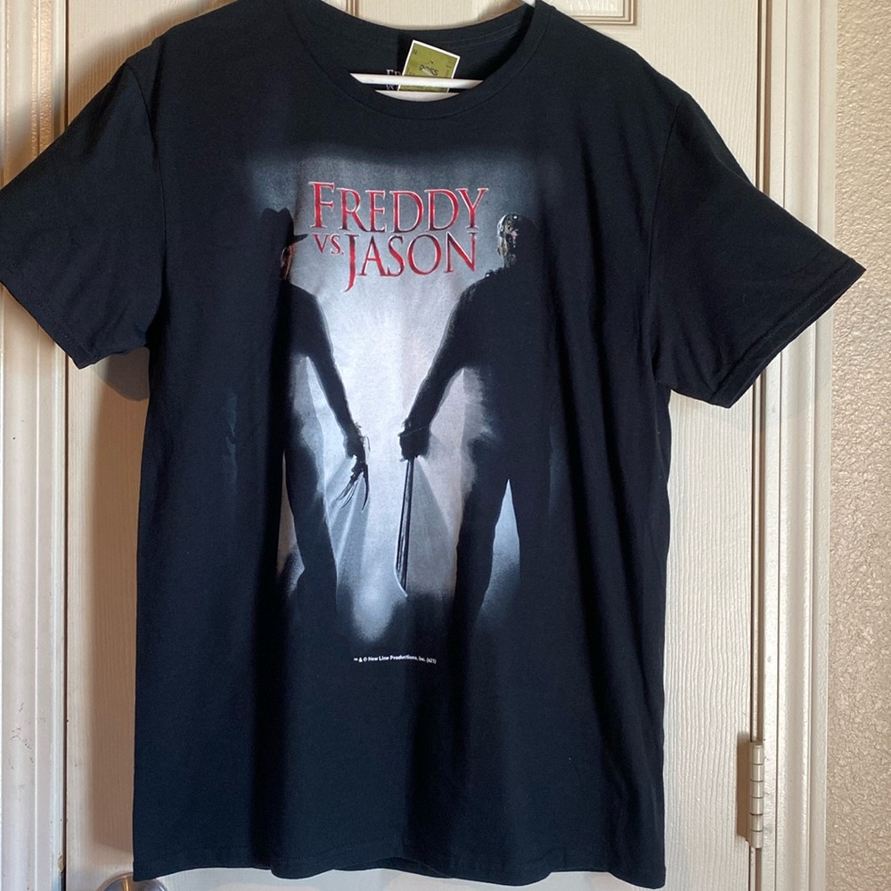 Freddy vs. Jason Graphic Tee men’s large nwt